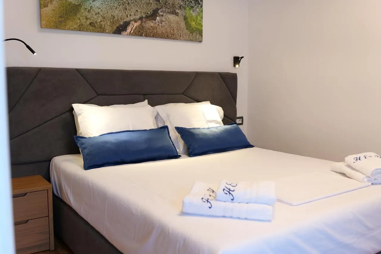Hilltop Heaven Hotel Sarandë