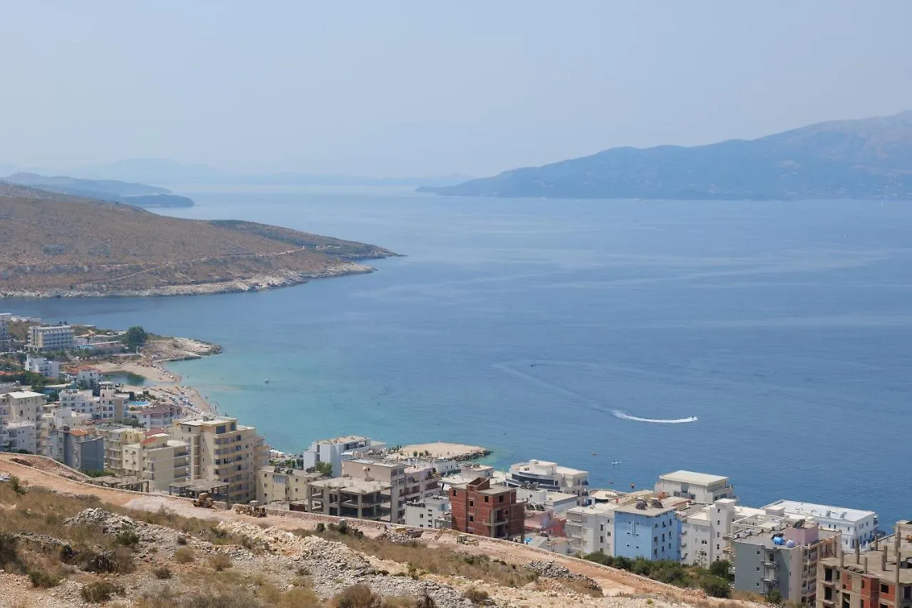 Hilltop Heaven Hotel Sarandë