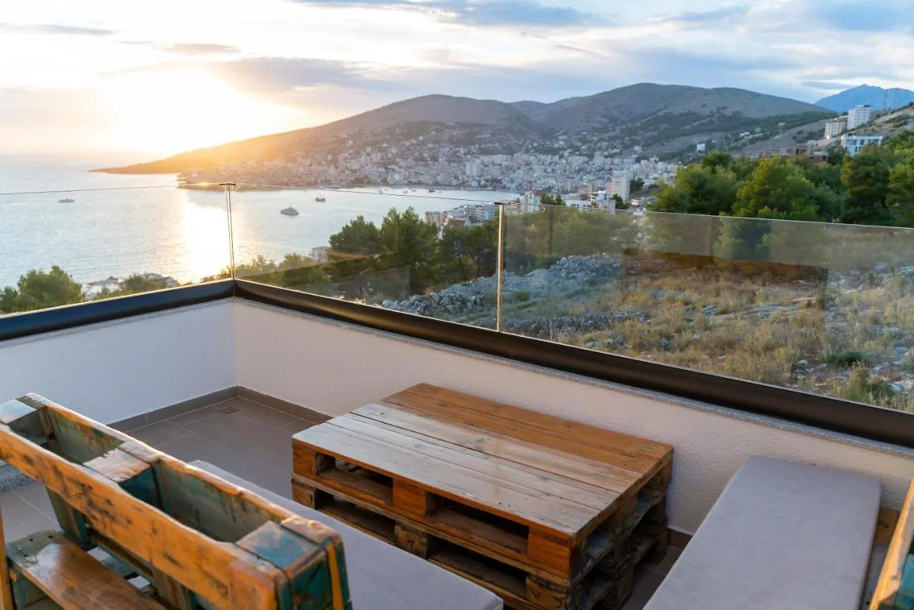 Hilltop Heaven Hotel Sarandë 4*,